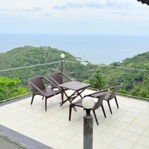 Koh Tao Studios Ocean Moon view