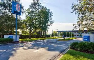 Motel 6-Valdosta, GA - University - Cecil