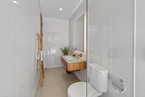 Kumarajiva 2BR Private Pool & Ricefield Views In Ubud