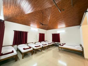 Vishalavana Homestay - Home Food, Estate, Near to Sight Seeing