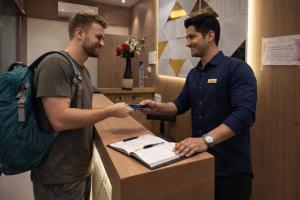 Relax Kurla Dormitory