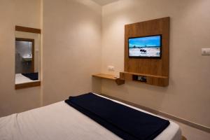 Relax Kurla Dormitory