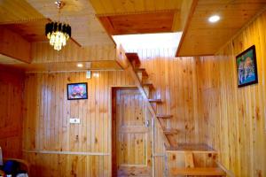 Top Mountain Mist cottage