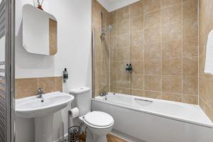 Spacious - Central - King Beds - Fast Wi-Fi