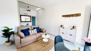 Paraiso Costero Bahia La Caleta by Deihu Experiences