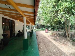 Villa Hide Out