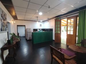 Villa Hide Out