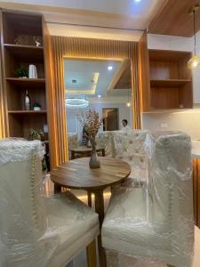 Penthouse Elegance with Experience of Amazing Panoramic View of Manila Bay Coast Residences Pasay City