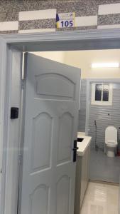 استديو بتصميم هادئ ودخول ذاتي