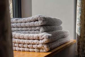 Middle Barn at Cusgarne Manor, adults only