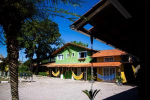 Vila Madu - acomodações ideal para casais e famílias em Bombinhas