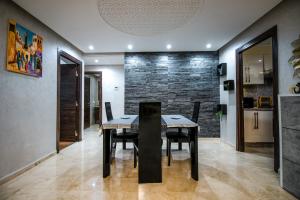 Forest View -3 Bedroom Apartment - Near Airport