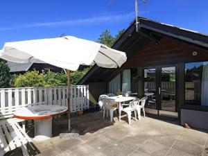 8 person holiday home in Løgstør-By Traum