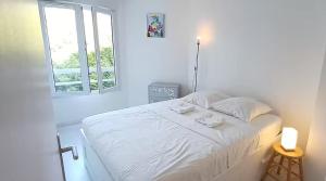 Grand 2 pièces proche T6 et métro ligne 13