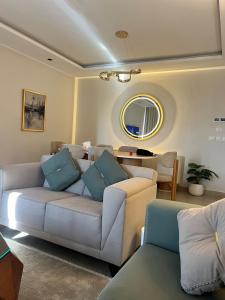 4 Bedroom Apartment in the heart of Sheikh Zayed