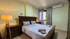 Mikael Sea View Apartment