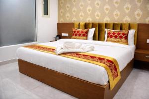 Hotel Shri Amritganga Residency- Free Parking & Restaurant and Lift Facilities - Fully #Air Conditioning- Best Hotel In Haridwar