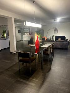 Beautiful loft, free parking, near Antwerp