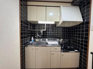 Apt 7-min Walk to Matsuyama City Station Up to 4 Guests
