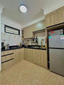 Panoramic SkySuite Kilimani Rooftop Gym Fast Wifi