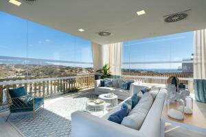 Brand New Pool view apartment Groundfloor 6p 2BR - La cala de Mijas - Casa Banderas - w Terrace and garden - close to Golf courts