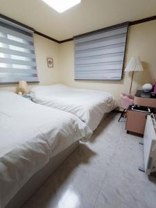 강남 중심 한옥감성 3room빌라 9호선 신논현역