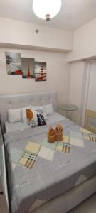 Tagaytay Cityland Taal Lake View with balcony by SAB