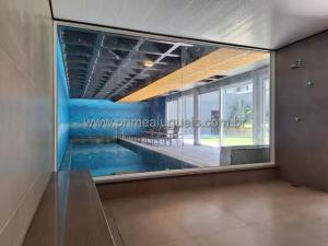 Apartamento novo em resort de luxo