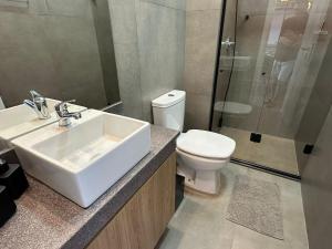 Apartamento novo em resort de luxo