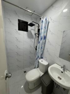W Tramo Residences