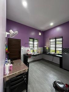AZZR Homestay
