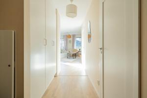 Modern 70 Sqm Apartment - with big balcony