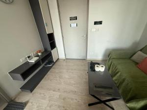 The Base Rainbow Hotel 1居室 稀少的大阳台户型 市中心 近海滩 楼顶泳池