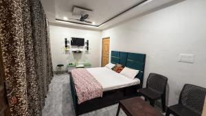 Sneham home stay