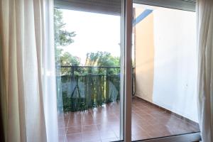 Quiet apartment near the sea with 2 terraces