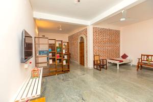 Greens Heritage Resort Auroville with Swimming Pool