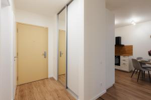 BNB Bory Retreat with Balcony and Parking space