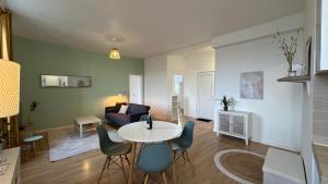 Le Quai des voyageurs - Séjour lumineux face gare