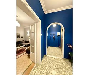 Central, 90qm & quiet, 12 mins from Acropolis by TT