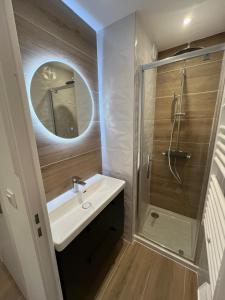 Santa Lucia - Appt confort clim & loggia 2 mn mer