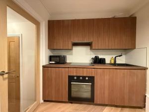 Fantastic Two Bed Flat In Central London