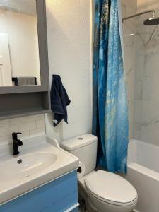 Downtown Zen 2-Bedrooms Private Bungalow