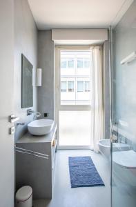 Como Lake, Center & Lakefront