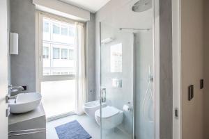 Como Lake, Center & Lakefront