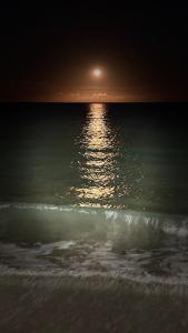 Penthouse Exclusivo con Vista al Mar y Jacuzzi