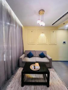 Amazing Sunset & River View - Premium Luxe Stay