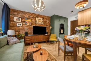 Mokotów Apt - Tram&Bus Nearby - by Rentujemy