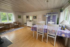 Djupvik Large plot close to the sea Pets welcome