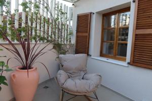 Heritage Stone and Style Villa with Private Parking and Jacuzzi