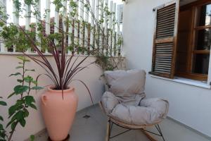 Heritage Stone and Style Villa with Private Parking and Jacuzzi